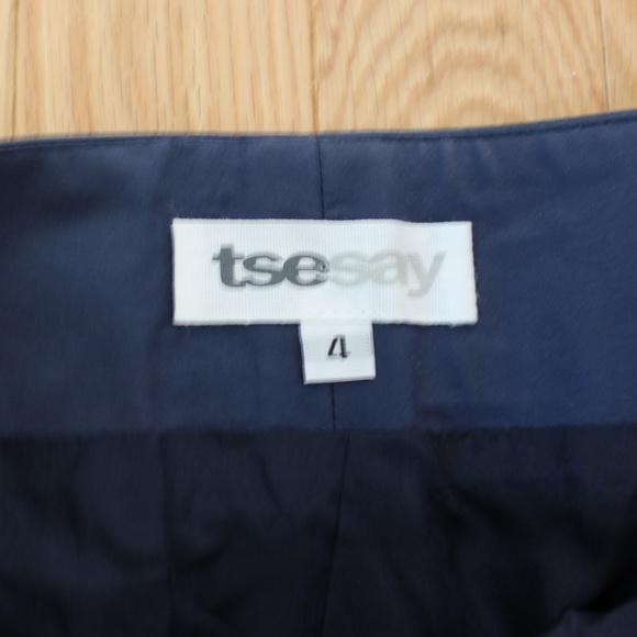 TseSay Navy MiniSkirt - Picture 2 of 11